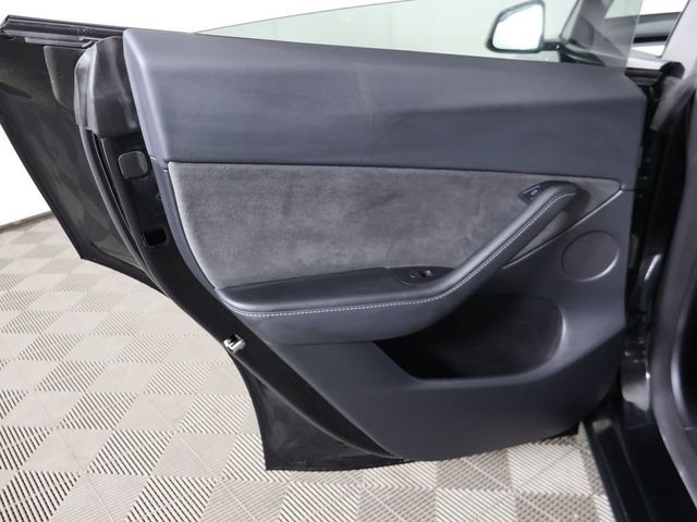 2023 Tesla Model Y Long Range AWD - 23046612 - 26