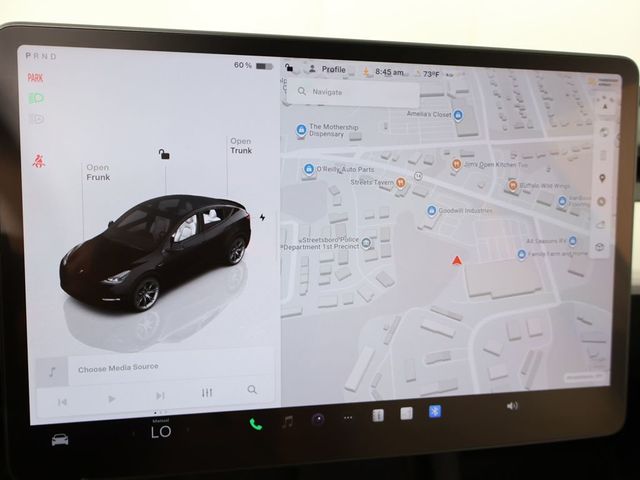 2023 Tesla Model Y Long Range AWD - 23046612 - 43