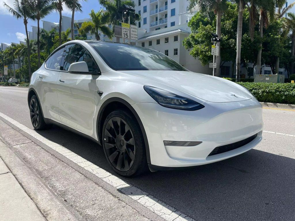 2023 Tesla Model Y Long Range AWD - 22541509 - 1