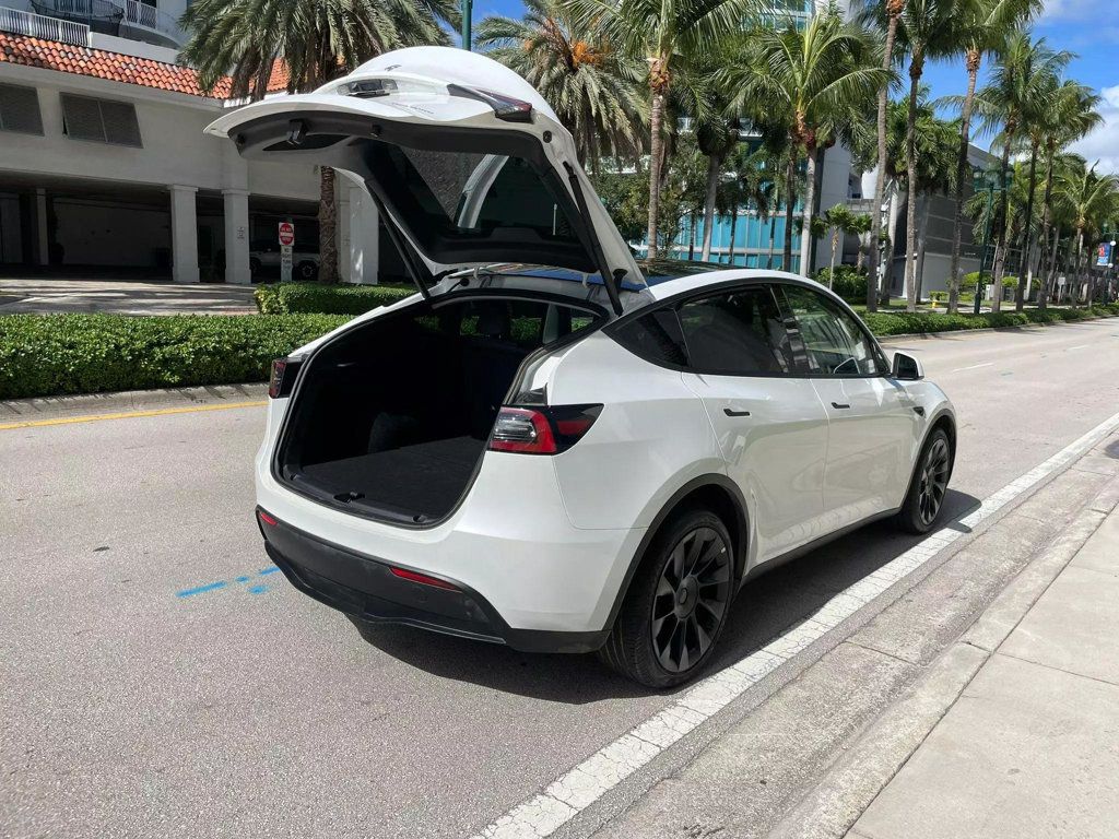 2023 Tesla Model Y Long Range AWD - 22541509 - 19