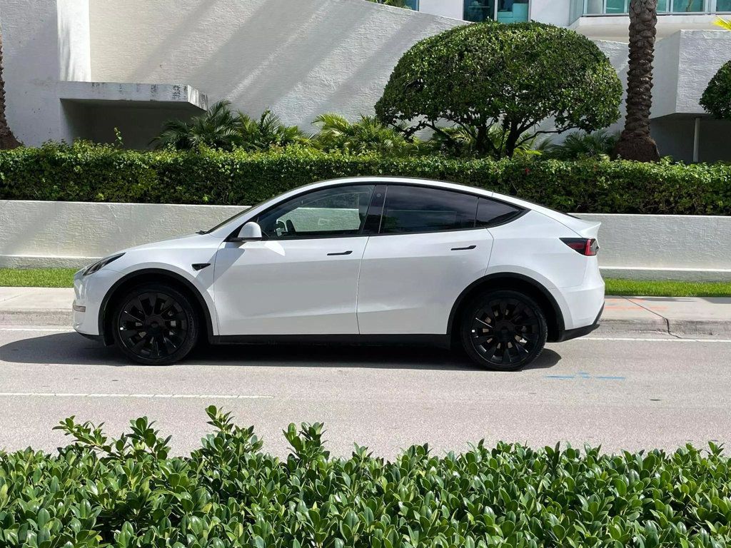 2023 Tesla Model Y Long Range AWD - 22541509 - 7