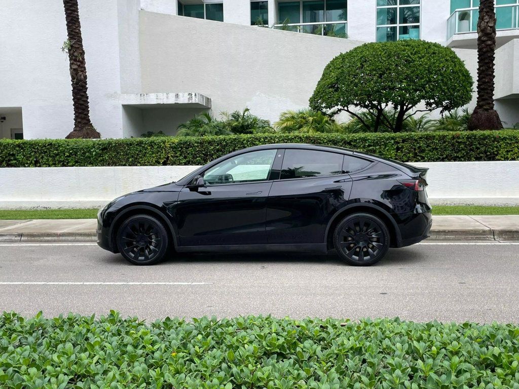 2023 Tesla Model Y Long Range AWD - 22625440 - 9