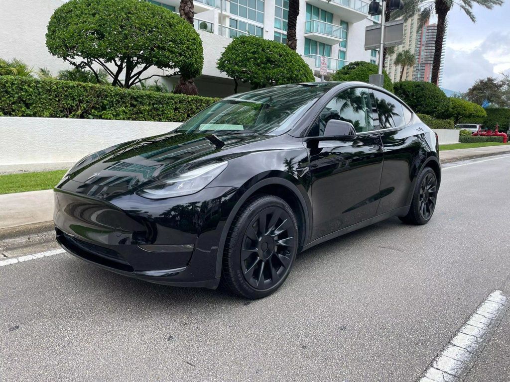 2023 Tesla Model Y Long Range AWD - 22625440 - 3