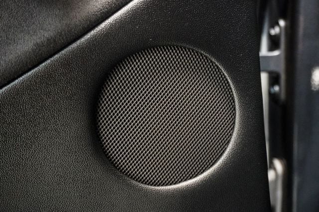 2023 Tesla Model Y Long Range AWD - 23000255 - 9