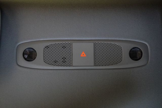 2023 Tesla Model Y Long Range AWD - 23000255 - 22