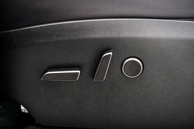 2023 Tesla Model Y Long Range AWD - 23000255 - 6