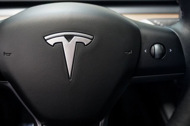 2023 Tesla Model Y Long Range AWD - 23017066 - 12