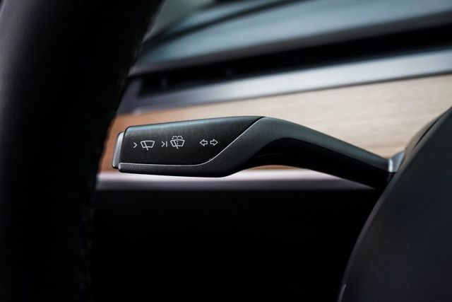 2023 Tesla Model Y Long Range AWD - 23017066 - 15