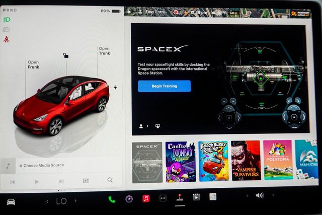 2023 Tesla Model Y Long Range AWD - 22990799 - 22