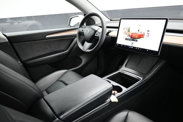 2023 Tesla Model Y Long Range AWD - 23031061 - 13