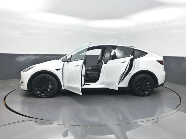2023 Tesla Model Y Long Range AWD - 23031061 - 28