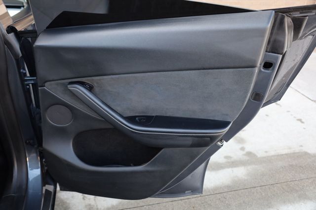 2023 Tesla Model Y Long Range AWD - 22958271 - 19