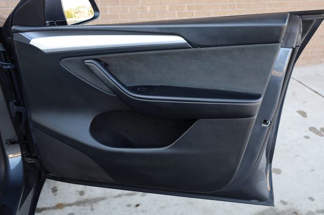 2023 Tesla Model Y Long Range AWD - 22958271 - 22