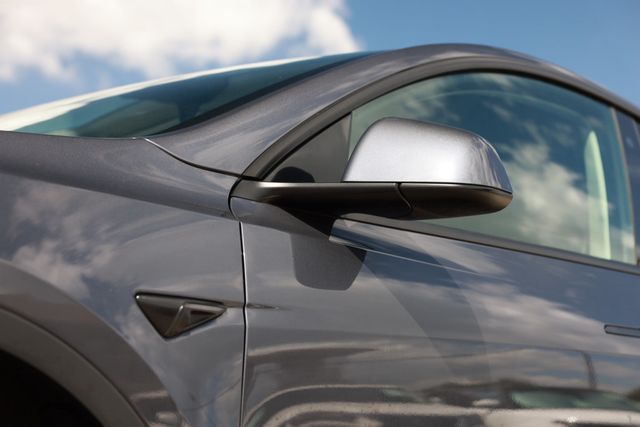 2023 Tesla Model Y Long Range AWD - 23014257 - 42