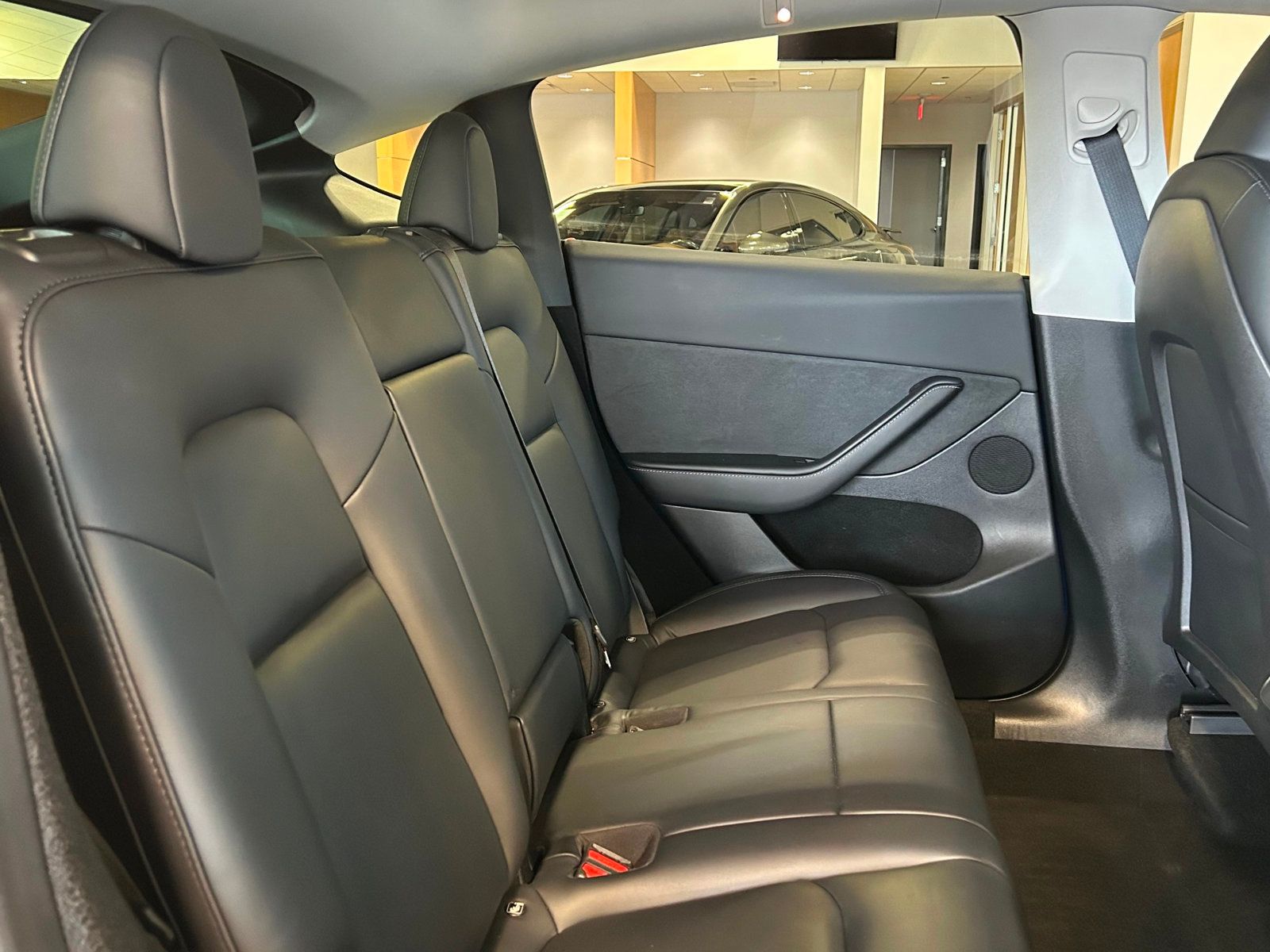 2023 Tesla Model Y Long Range photo 22