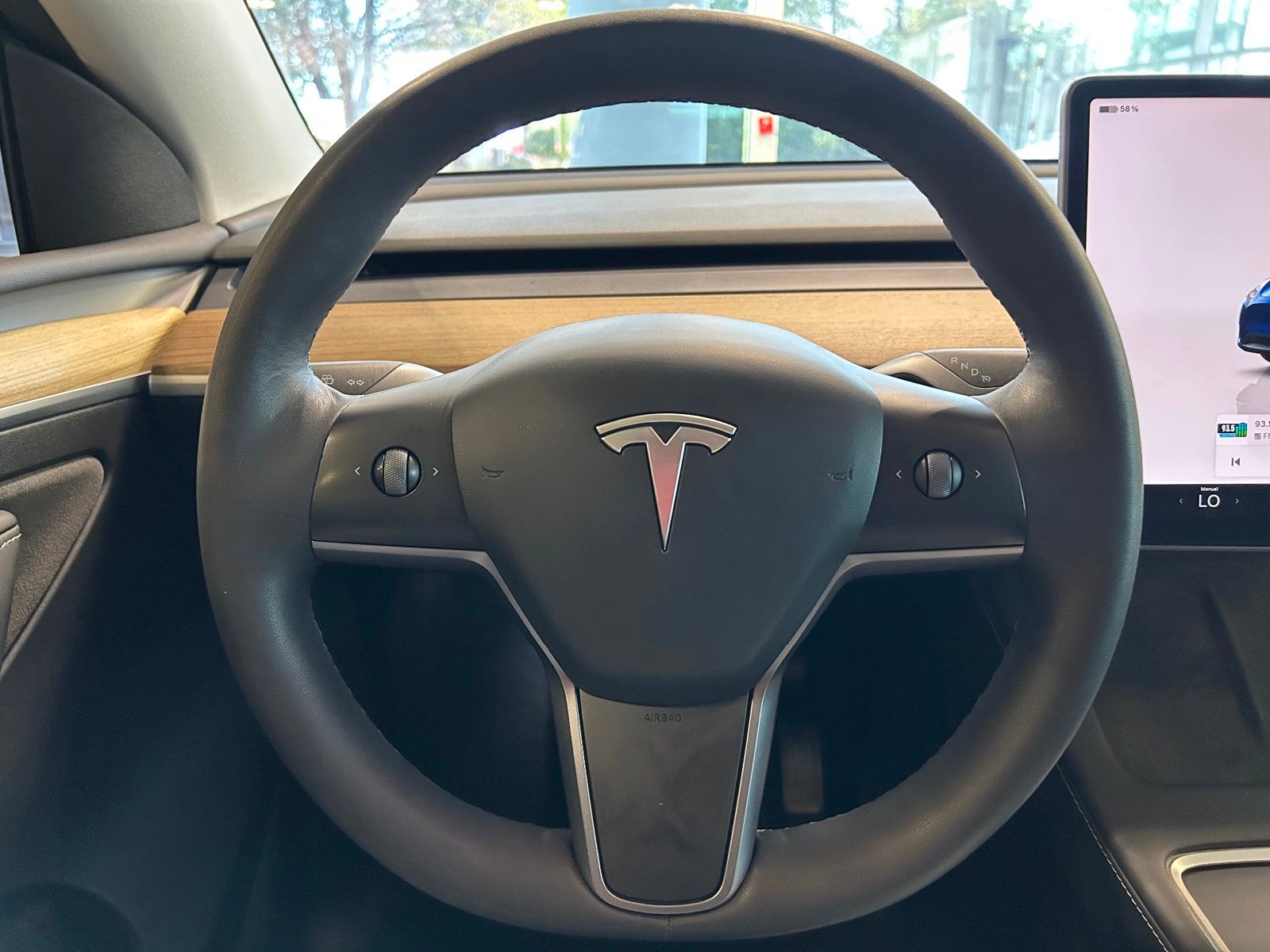 2023 Tesla Model Y Long Range photo 24