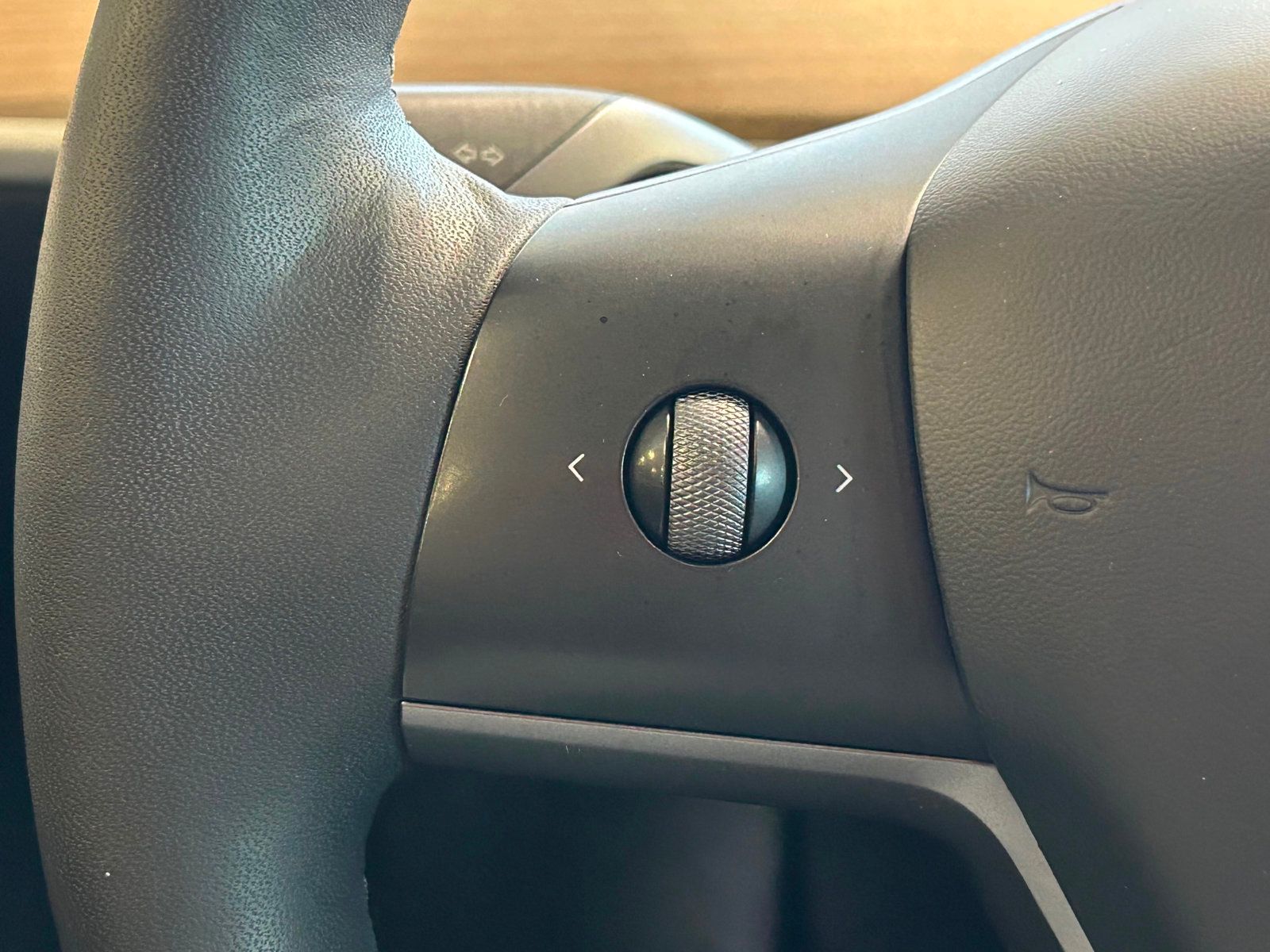 2023 Tesla Model Y Long Range photo 25