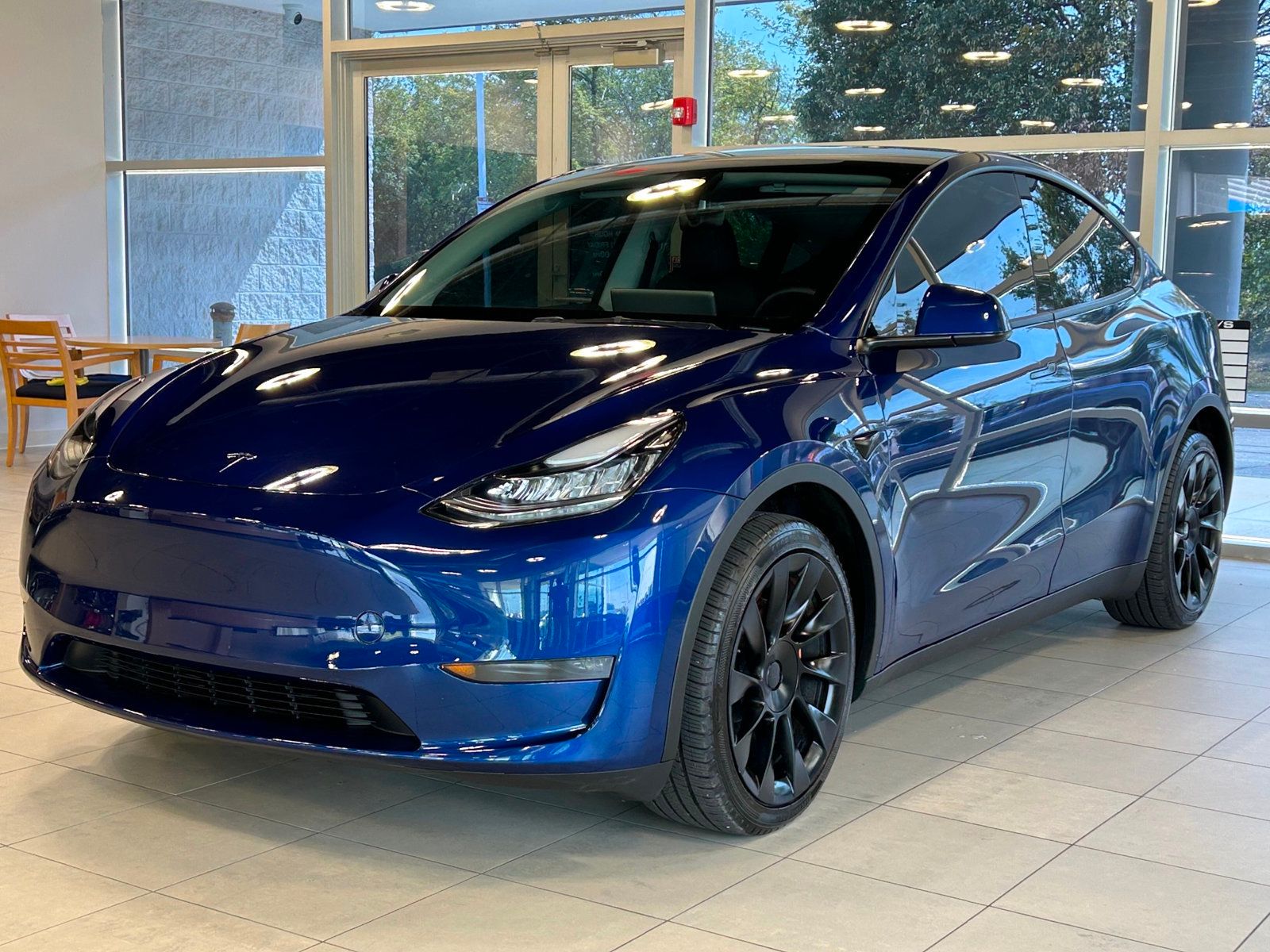 2023 Tesla Model Y Long Range photo 4