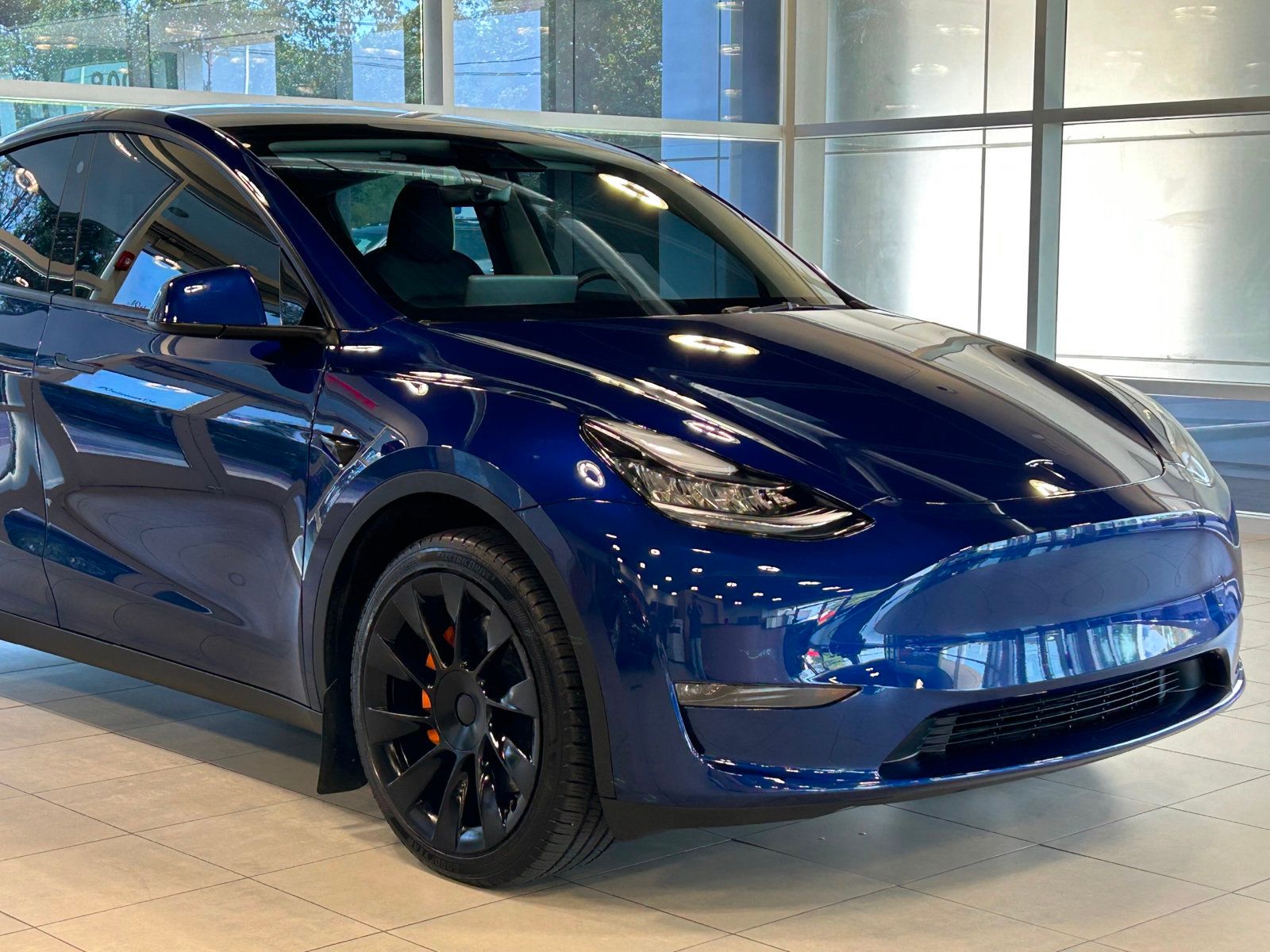 2023 Tesla Model Y Long Range photo 5