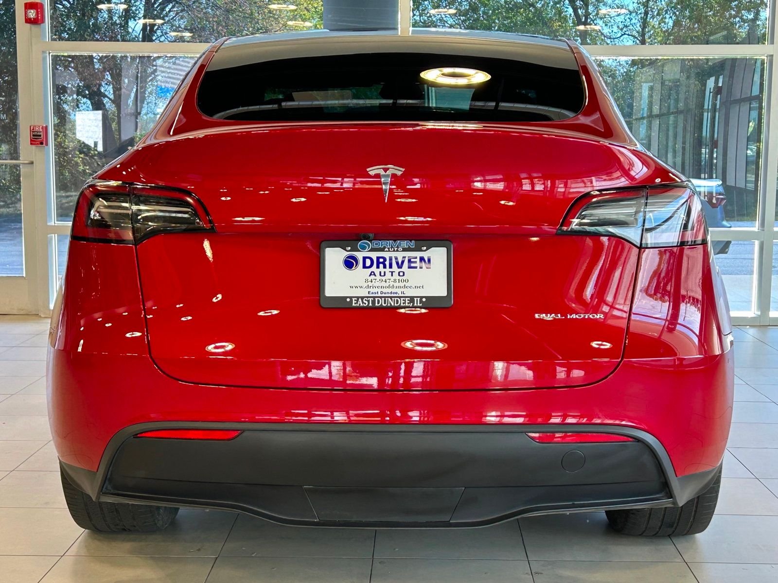 2023 Tesla Model Y Long Range photo 10