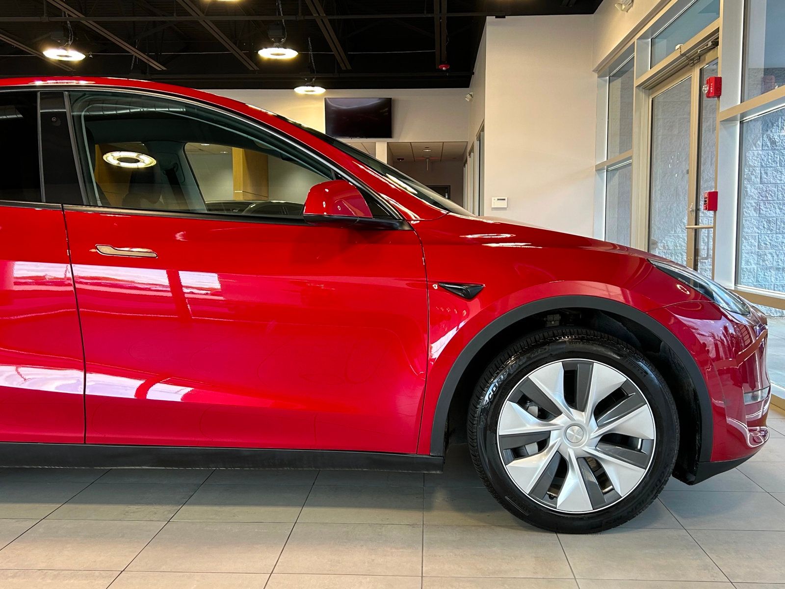 2023 Tesla Model Y Long Range photo 16