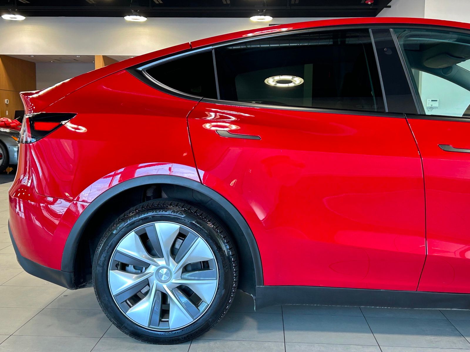 2023 Tesla Model Y Long Range photo 17