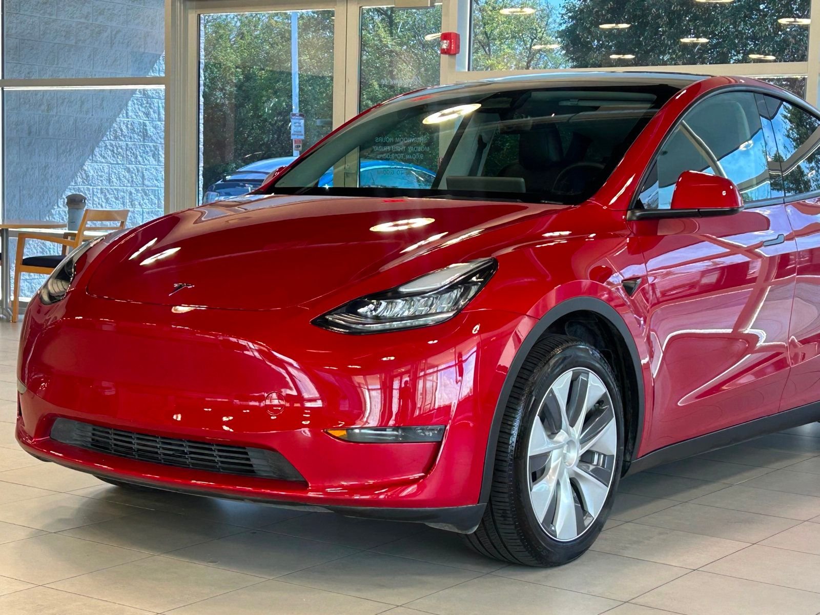 2023 Tesla Model Y Long Range photo 3