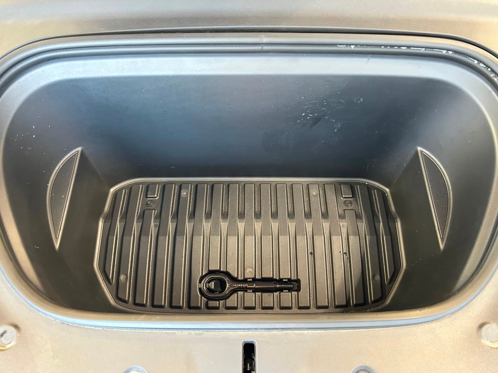 2023 Tesla Model Y Long Range photo 36