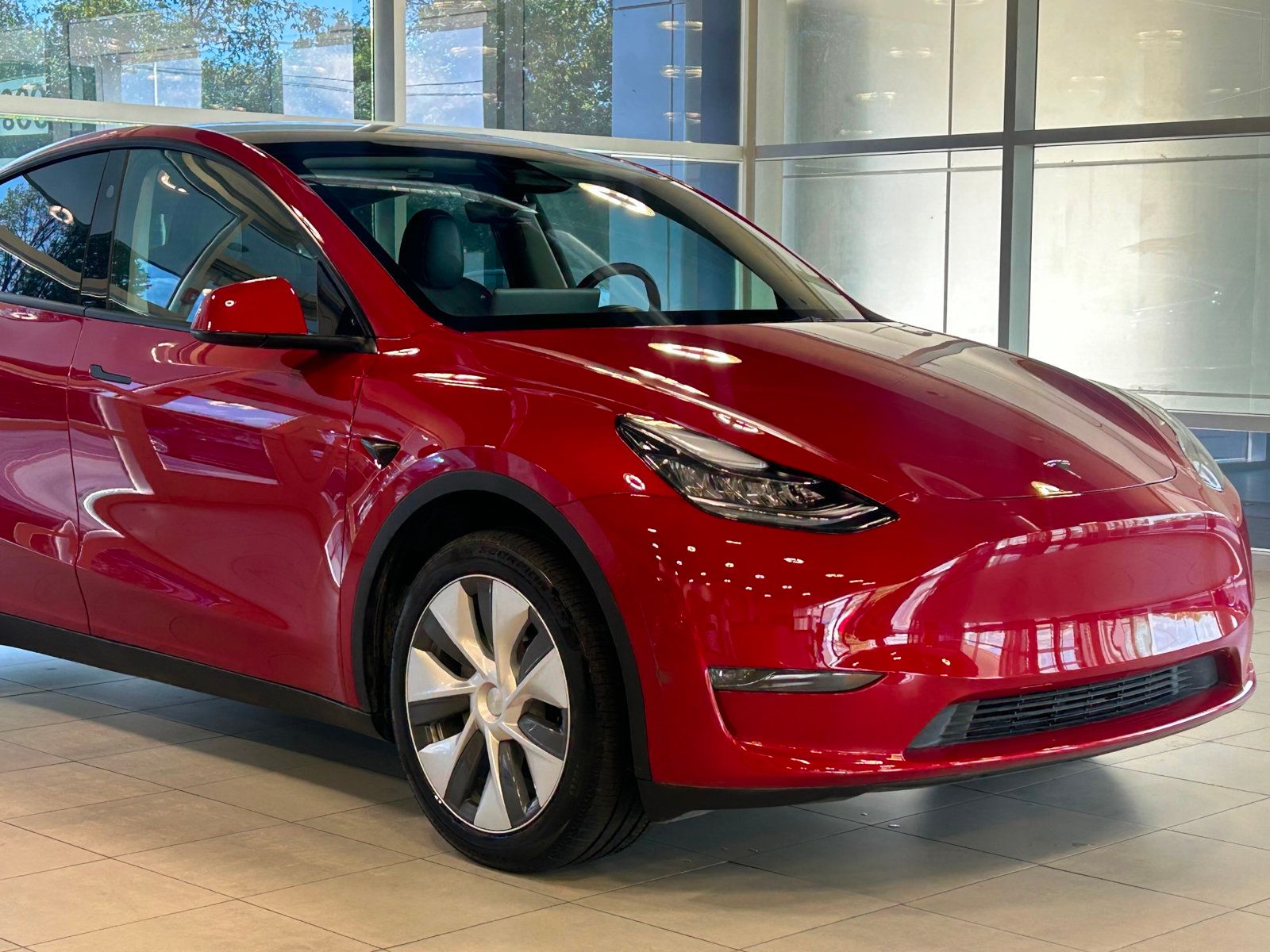 2023 Tesla Model Y Long Range photo 5