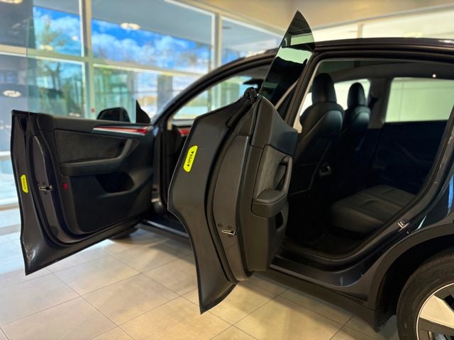 2023 Tesla Model Y Long Range AWD - 22938085 - 17