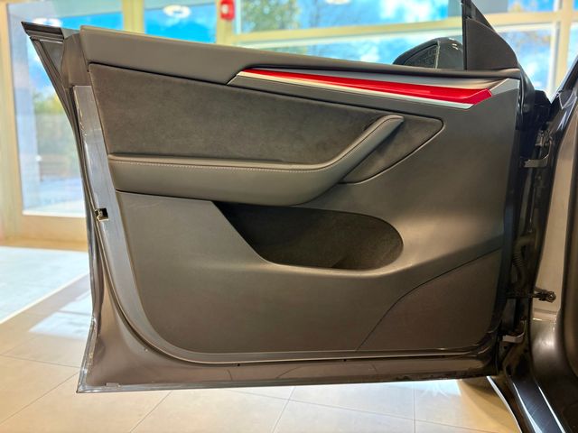 2023 Tesla Model Y Long Range AWD - 22938085 - 18