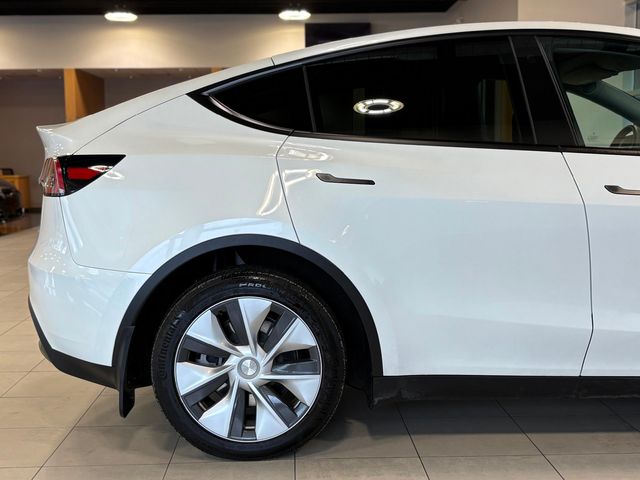 2023 Tesla Model Y Long Range AWD - 22951201 - 16