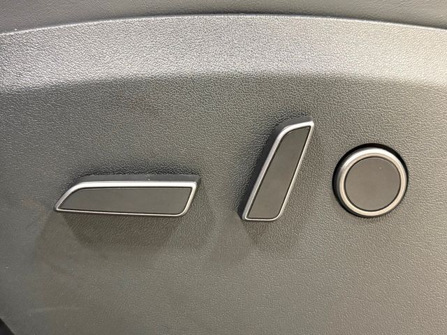 2023 Tesla Model Y Long Range AWD - 22951201 - 19