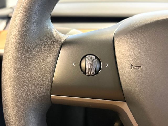 2023 Tesla Model Y Long Range AWD - 22951201 - 24