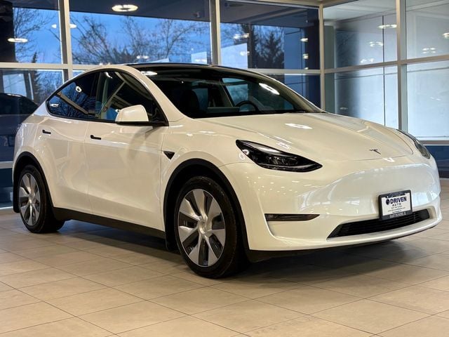 2023 Tesla Model Y Long Range AWD - 22951201 - 5
