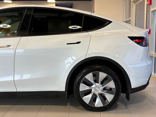 2023 Tesla Model Y Long Range AWD - 22951201 - 8