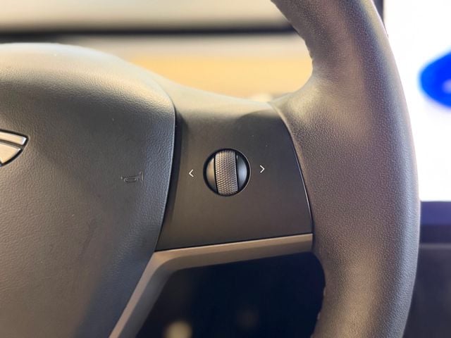 2023 Tesla Model Y Long Range AWD - 22995794 - 26