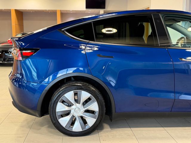 2023 Tesla Model Y Long Range AWD - 22995795 - 16