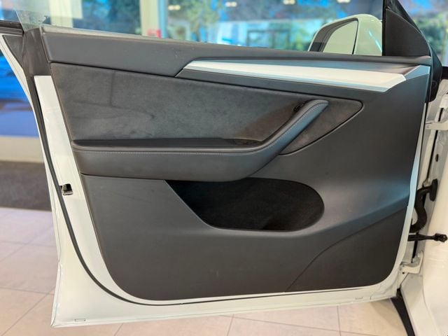 2023 Tesla Model Y Long Range AWD - 23044122 - 17