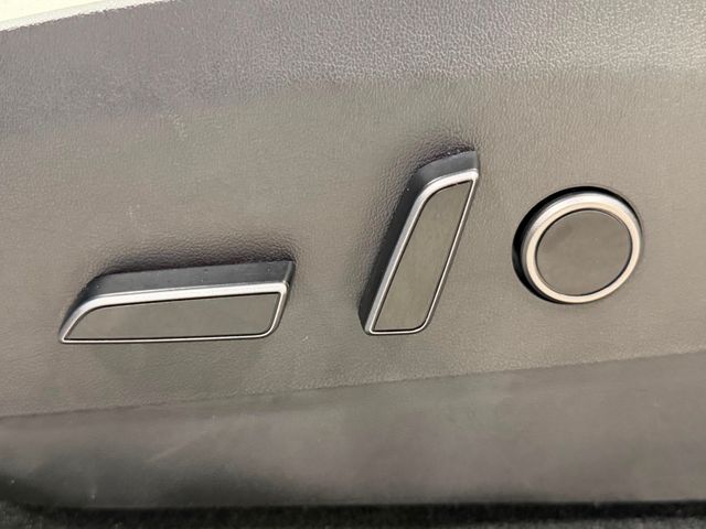 2023 Tesla Model Y Long Range AWD - 23044122 - 18