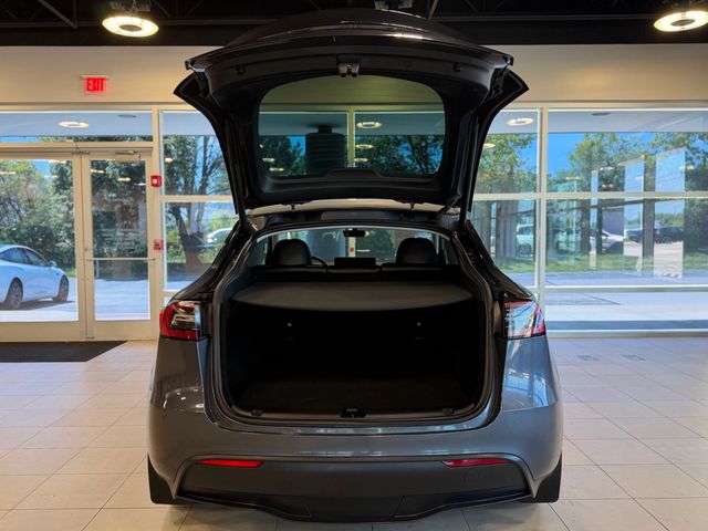 2023 Tesla Model Y Long Range AWD - 23050708 - 35