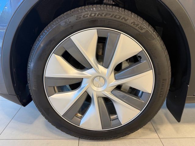 2023 Tesla Model Y Long Range AWD - 23050708 - 38