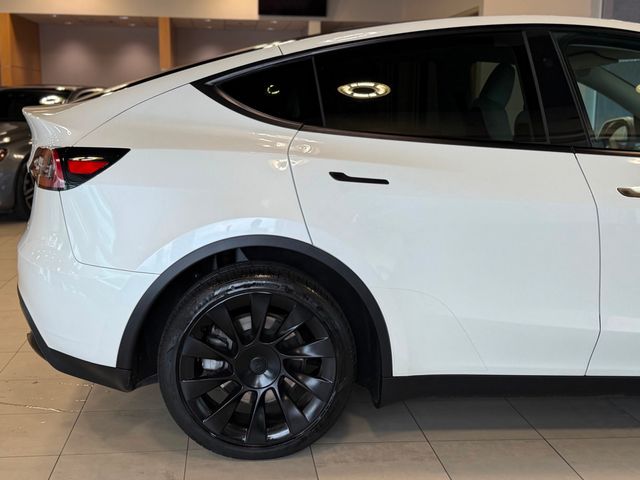2023 Tesla Model Y Long Range AWD - 23062107 - 16