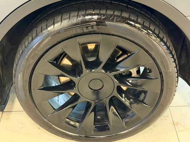 2023 Tesla Model Y Long Range AWD - 23063521 - 36