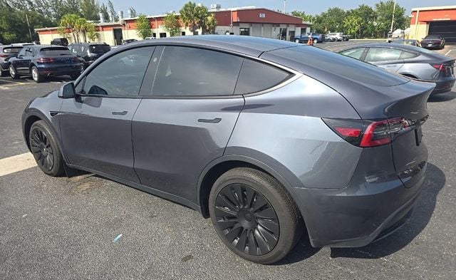 2023 Tesla Model Y Long Range AWD - 23057303 - 3