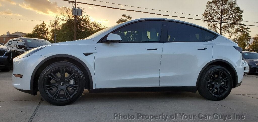 2023 Tesla Model Y Long Range AWD - 22685434 - 0