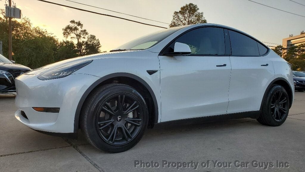 2023 Tesla Model Y Long Range AWD - 22685434 - 1