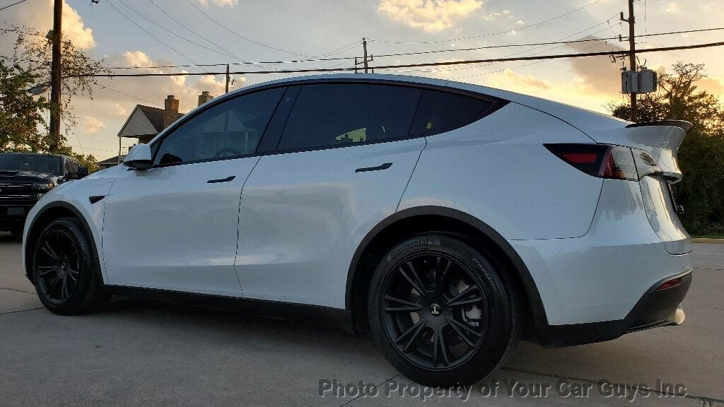 2023 Tesla Model Y Long Range AWD - 22685434 - 19