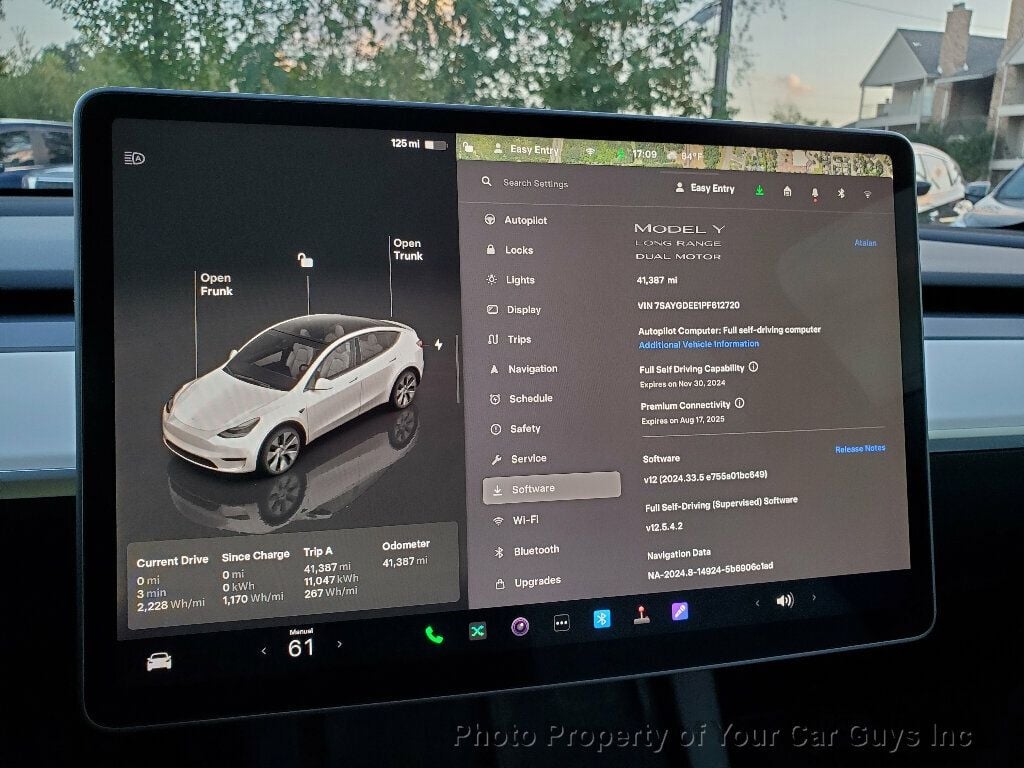 2023 Tesla Model Y Long Range AWD - 22685434 - 25