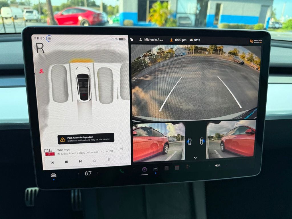 2023 Tesla Model Y Long Range photo 13